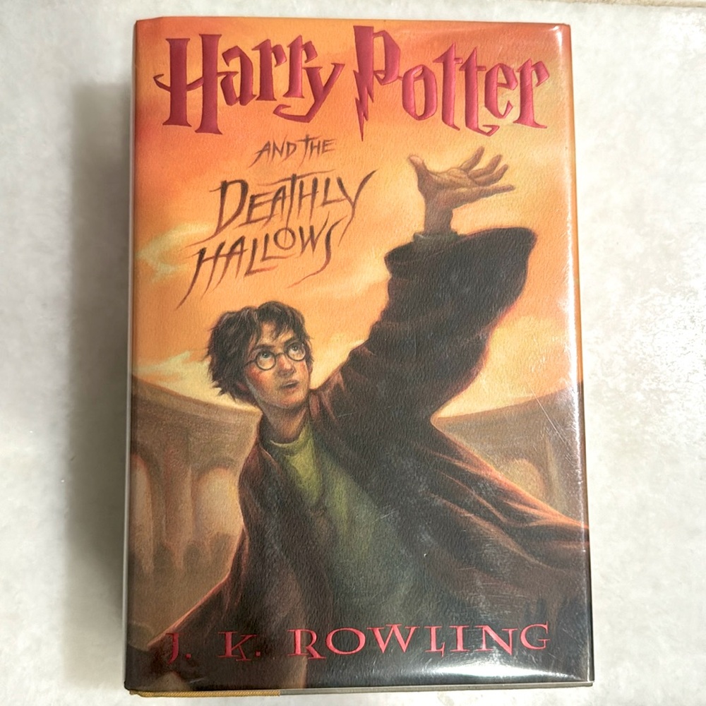 HARRY POTTER And the Deathly Hollows 1st edition 1st print July 2007 hardcover